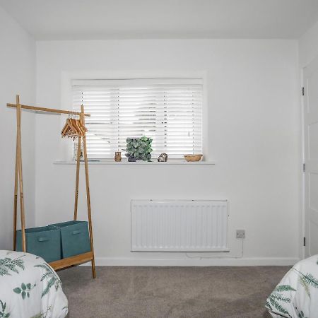 Y Goedwig Apartamento Llanfairpwllgwyngyll Exterior foto